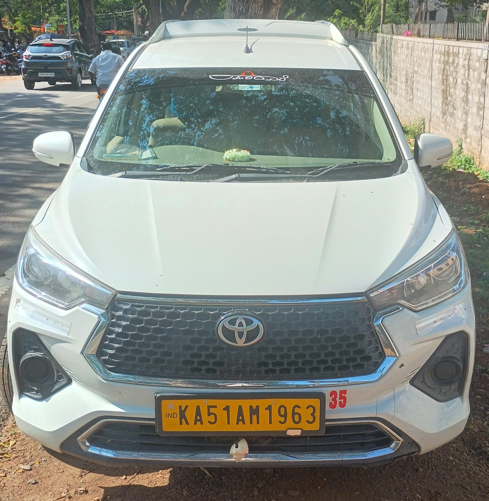Innova Crysta